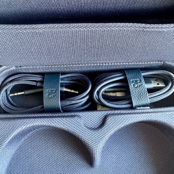 BANG & OLUFSEN Headphones Beoplay H95 - Picture 11 of 16